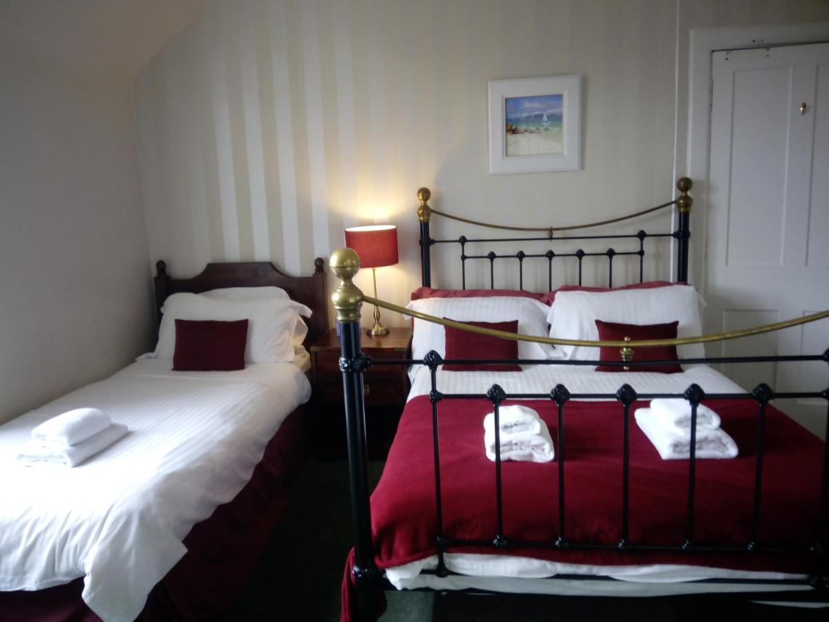Dunallan Guest House Grantown-on-Spey Экстерьер фото