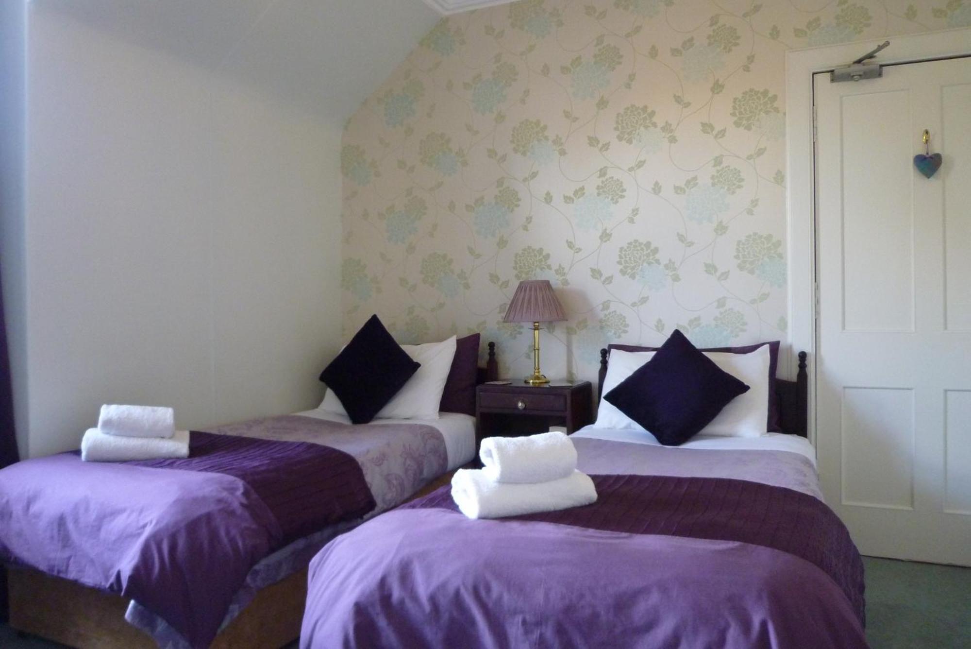 Dunallan Guest House Grantown-on-Spey Экстерьер фото